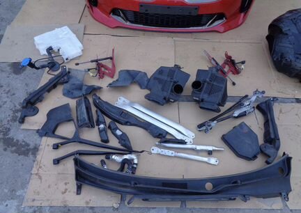 Ноускат перед скат Kia Stinger GT