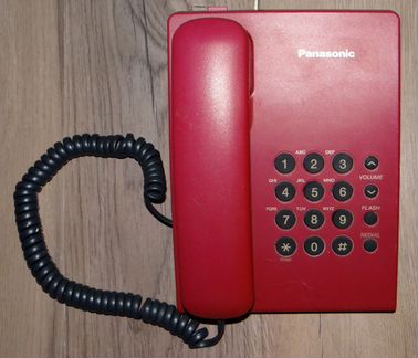 Телефон проводной Panasonic KX-TS2350UAR Малайзия