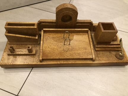 Настольный прибор из карельской березы