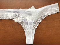 Стринги женские белого цвета. Ее белые стринги. Стринги мужские прозрачные супертонкие с лифчиком. Ажурные стринги. Стринги в цветочек.