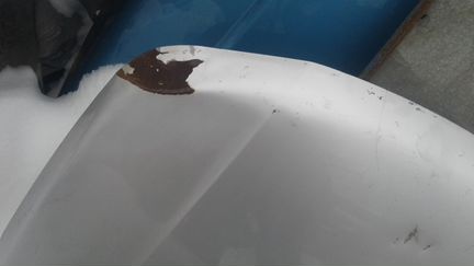 Suzuki Grand Vitara капот