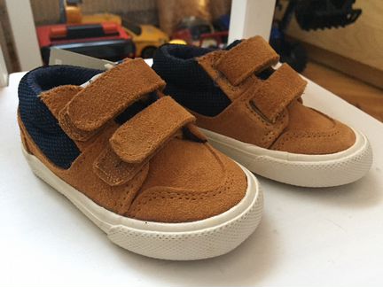Кеды Zara для малыша размер 18