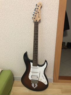 Электрогитара Yamaha Pacifica 112J