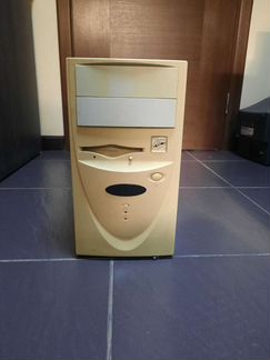 Ретро компьютер