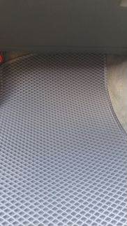 Новые коврики в салон Toyota Crown