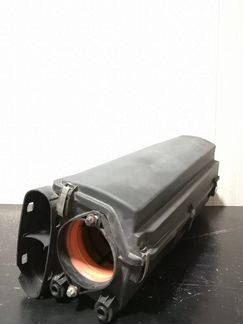 Корпус воздушного фильтра Mercedes-Benz E-Class