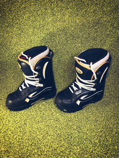 Ботинки Vans mantra 38 размер для сноуборда