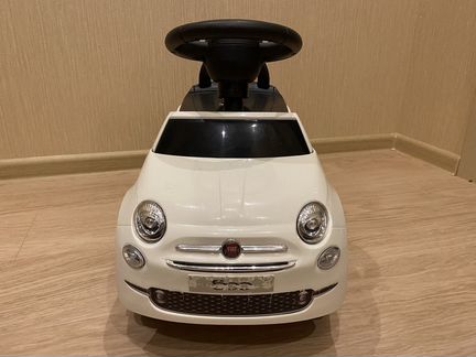 Машинка-каталка Fiat
