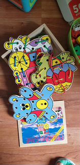 Игрушки, шнуровки, пазлы, мозаика, юла, конструкто