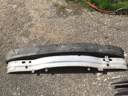 Усилитель заднего бампера в сборе с паралоном