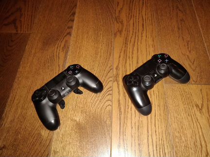 PS4 Slim + 2 джойстика и игры