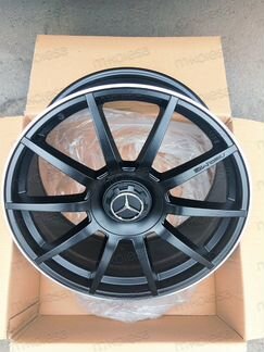 Новые диски AMG Mercedes R20 Black