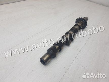 Распредвал выпускной левый Vw Passat B5 ATQ 2001