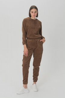 Вельветовый костюм с брюками