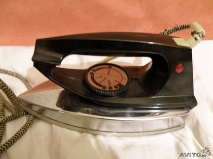 Утюг производства СССР, сделан из нержавеющей терм