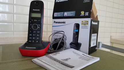 Panasonic KX-TG1611RU