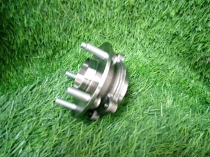 Ступица передняя Мазда 3 вм