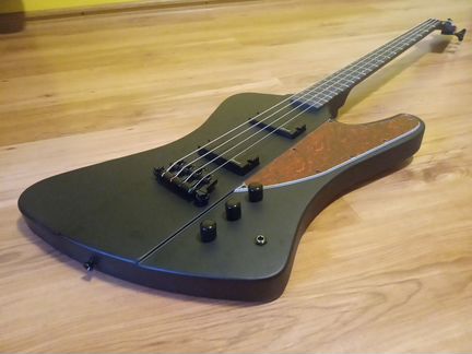 Бас-гитара Harley Benton TB-70 SBK
