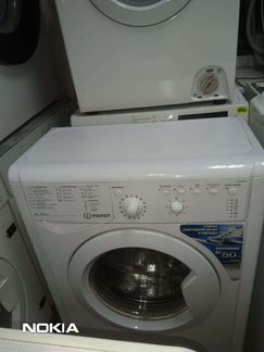 Стиральная машина бу Indesit узкий 33см 4кг