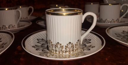 Сервиз кофейный 12 персон (костяной фарфор). дфз