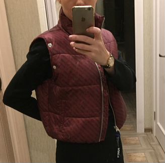 Продаю утеплённую куртку Juicy by Juicy Couture