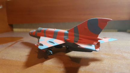 Советский истребитель Миг-21