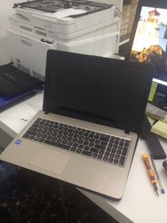 Ноутбук Asus x540S на запчасти б/у