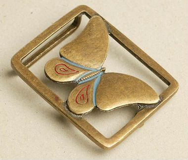 Винтажная пряжка бабочка-модерн