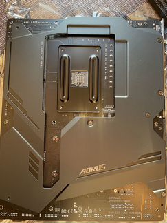Gigabyte X570 aorus master (Rev. 1.2) гарантия днс