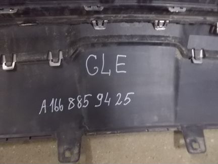 Mercedes GLE задний бампер (низ)