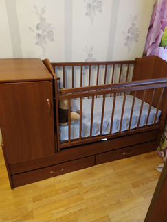 Детская кроватка