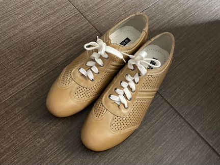 Ботинки новые