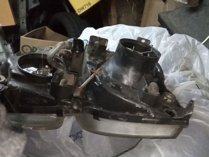 Фара левая от lx470