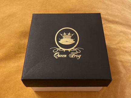 Ожерелье Queen Frog