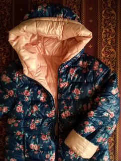 Куртка benetton 130см+шапки