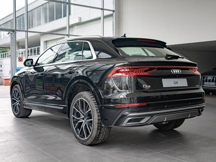 Audi Q8 3.0 AT, 2021