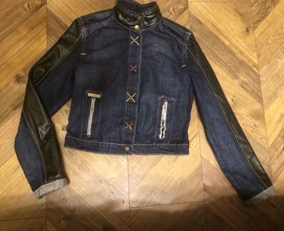 Джинсовая куртка John Richmond