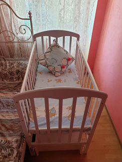 Кроватка-маятник