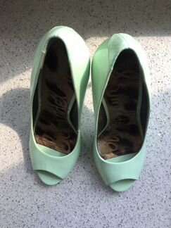 Мятные шпильки Sam Edelman c серебряным каблуком