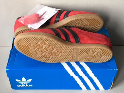 Adidas London UK 10.5