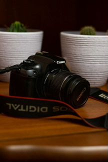 Canon 1100D