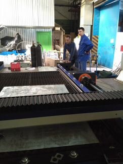 Оптоволоконный лазер для резки листа и трубы