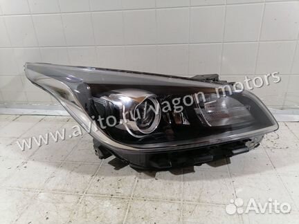 Фара галоген передняя правая Kia Rio 4 FB