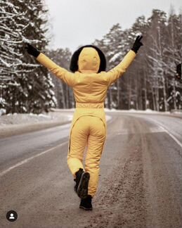 Горнолыжный костюм женский