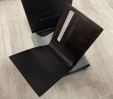 Мужское кожаное портмоне Piquadro Black Square