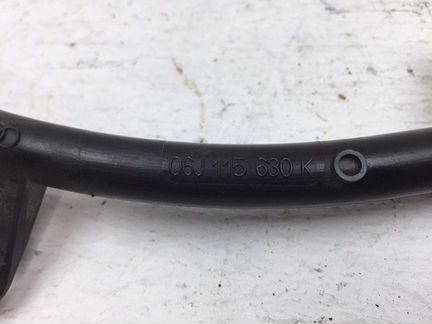 Щуп масляный Volkswagen Tiguan 2.0 tfsi 2014