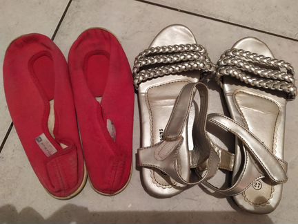 Сандалии, спортивные тапочки