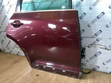Дверь задняя левая VW Touareg 2002-2010 красная