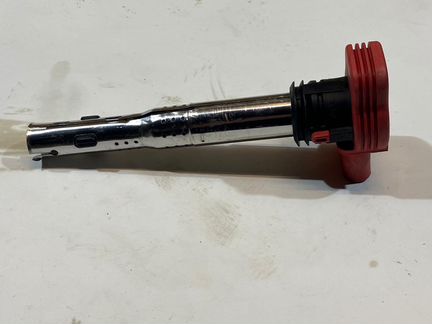 Катушка зажигания VAG 06E905115A