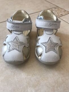 Детские босоножки Geox